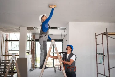 Cortes personalizados para puertas, ventanas, mamparas y cerramientos Reforma integral de interiores en Madrid - Reformas Pradena